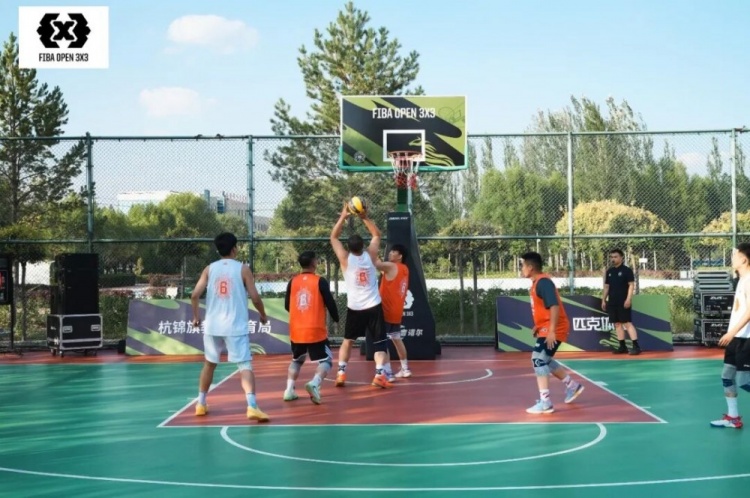 众睿矿山夺FIBA Open 3×3杭锦旗站男子组冠军 草根队青少年组登顶 众睿矿山夺FIBA Open 3×3杭锦旗站男子组冠军 草根队青少年组登顶