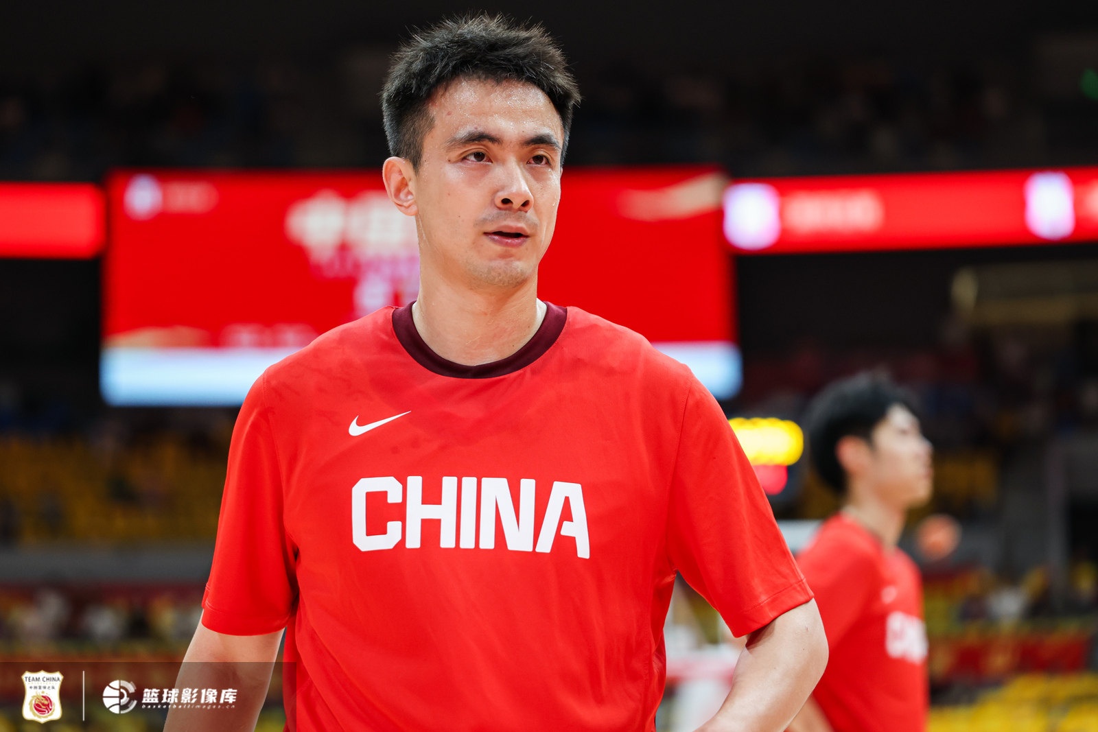 中国男篮VS新西兰首发：赵继伟贺希宁搭档后场 王俊杰进先发