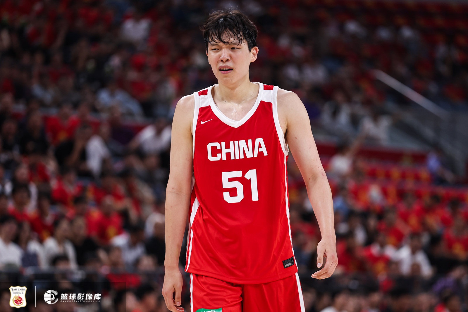 媒体人:杨瀚森今天是赢球第一功臣 他打出了现代核心中锋的模样