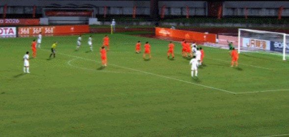 亚运开门红!U23国足2-1逆转朝鲜 37岁吴曦29岁张玉宁均传射建功 亚运开门红!U23国足2-1逆转朝鲜 37岁吴曦29岁张玉宁均传射建功